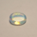 1.22 ct. Weißer facett. ovaler 11.2 x  9 mm Multi-Color Äthiopien Opal