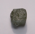 Bild 4 von 4.05 ct. Feiner grau grüner ca. 7.5 x 8.5 mm Rohdiamant Würfel