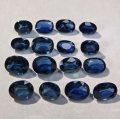 4.97 ct . 16 Stück leuchtend blaue ovale 5 x 4 bis 4 x 3 mm Ceylon  Saphire