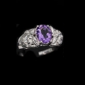 Reizender 925 Silber Ring mit Violettem 9 x 7 mm Afrika Amethyst  GR 60