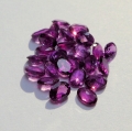 Bild 2 von 5.15 ct.  25 Stück ovale pink- violette 4 x 3 mm Rhodolith Granate. Tolle Farbe!