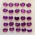 5.15 ct.  25 Stück ovale pink- violette 4 x 3 mm Rhodolith Granate. Tolle Farbe!