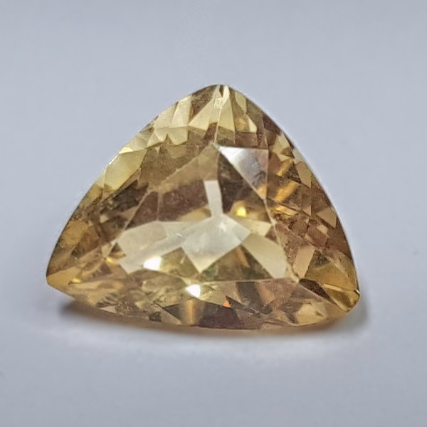 Bild 1 von 2.62 ct VS! Beautiful genuine yellow 10.9 x 8.5 mm Trilliant Facet Brazil Beryll 