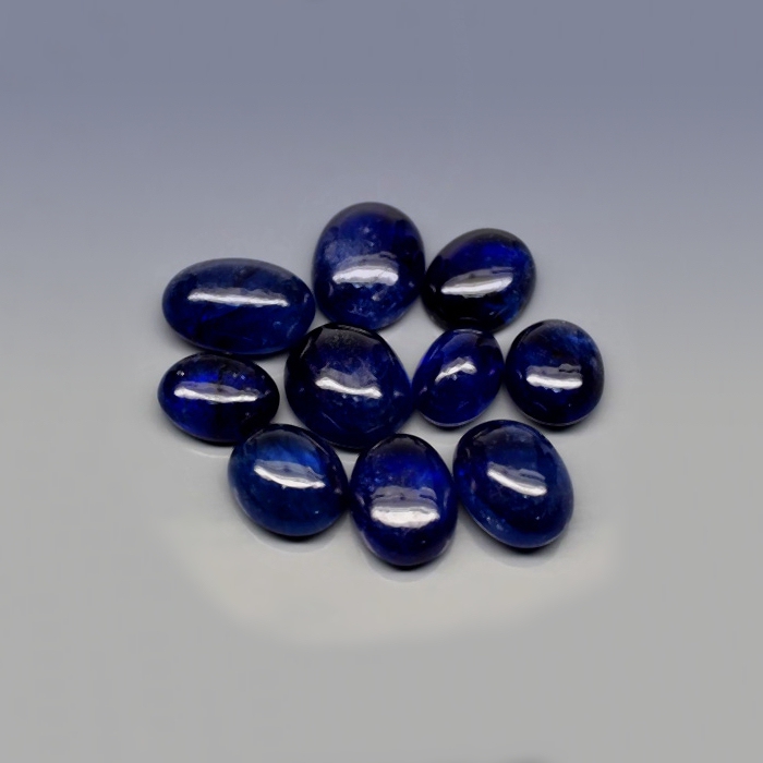 Bild 1 von 30.22 ct. 10 Stück ovale Royalblaue Madagaskar Cabochon Saphir Edelsteine