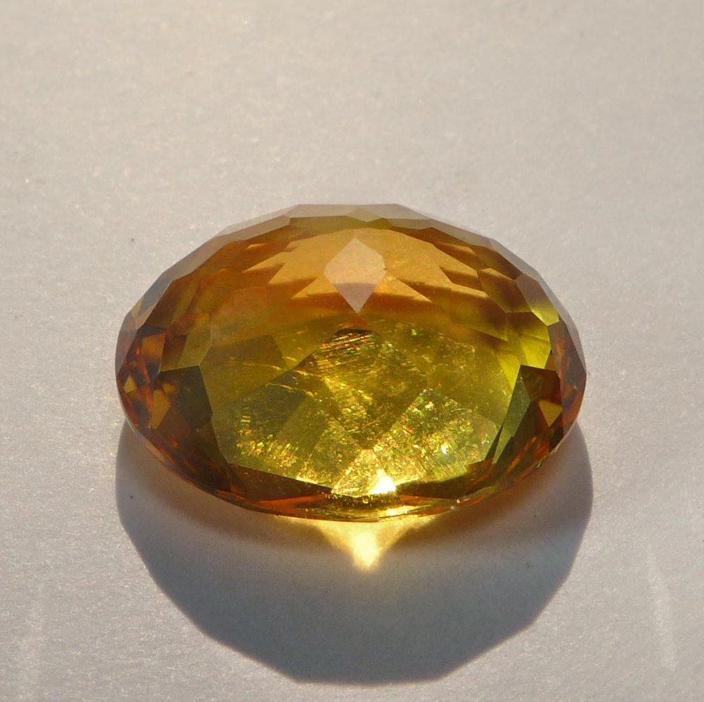 Bild 1 von 7.87 ct. VVS ! Feiner goldgelber 15 x 12 mm Brasilien Citrin