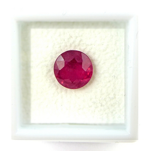 Bild 1 von 3.49 cts. Fine round Top Pink Red 8.7 mm Mozambique Ruby