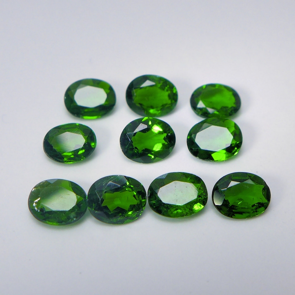 Bild 1 von 3.10 ct. 10 pieces oval natural 5 x 4 mm Chrome Diopside Gems