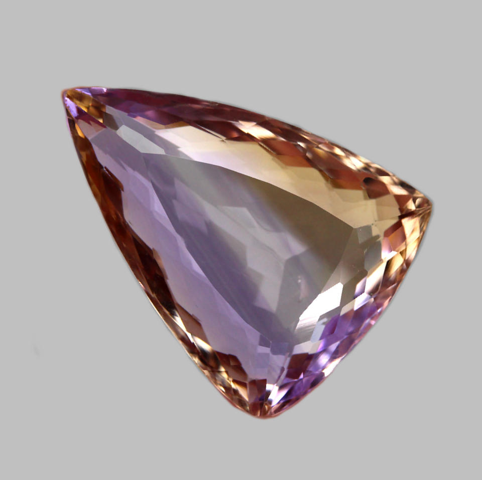 Bild 1 von 27.03 ct. Natural 25 x 18 mm Brazil Ametrine Trlliant