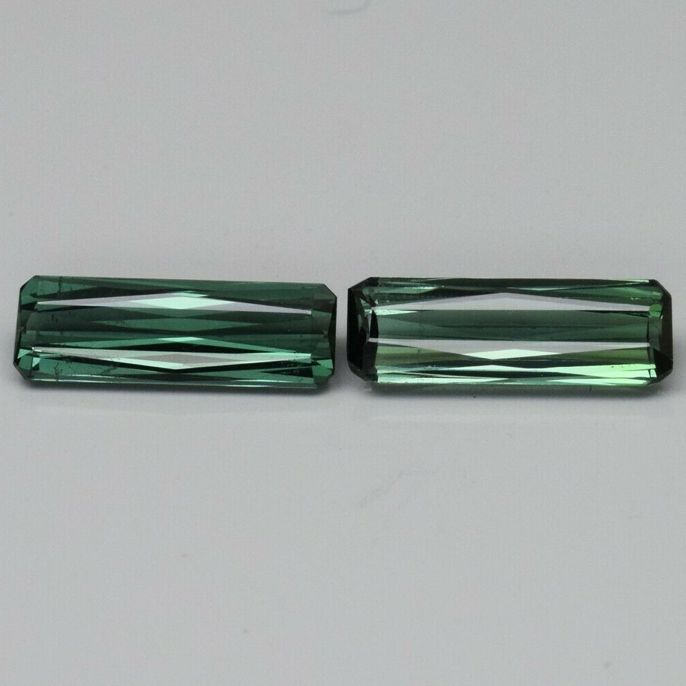 Bild 1 von 2.21 ct. Schönes Paar bläulich grüne  11. 3 x 3.6 mm Turmalin