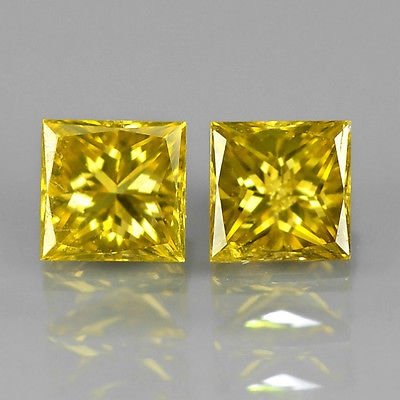 Bild 1 von 0.31 ct. Perfect Pair Fancy Yellow 3.0mm Princess Cut Diamond, SI-1
