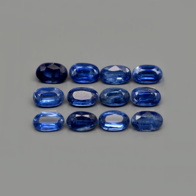 Bild 1 von 4.06 ct 12 pieces oval Royal Blue Sri Lanka Kyanite Gems
