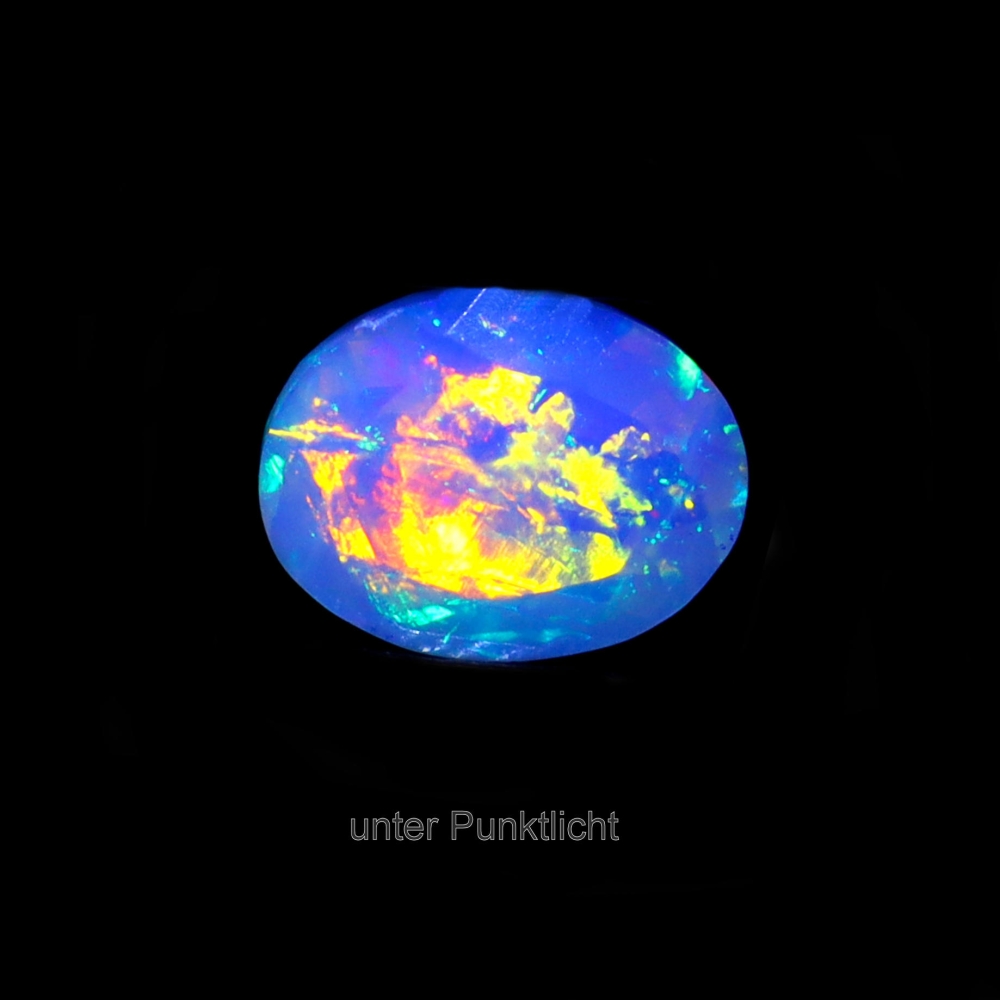 Bild 1 von 2.42 ct.  Feiner  facett. ovaler 11 x 9.7 mm Multi-Color Äthiopien Opal