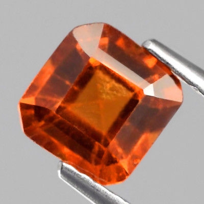 Bild 1 von 1.58 ct. Toller Rot Oranger 6.4 mm Oktagon Hessonit Granat mit klasse Farbe!