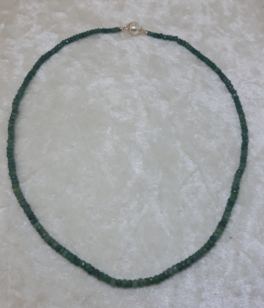 Bild 1 von Smaragd Collier mit Magnetschließe aus Silber