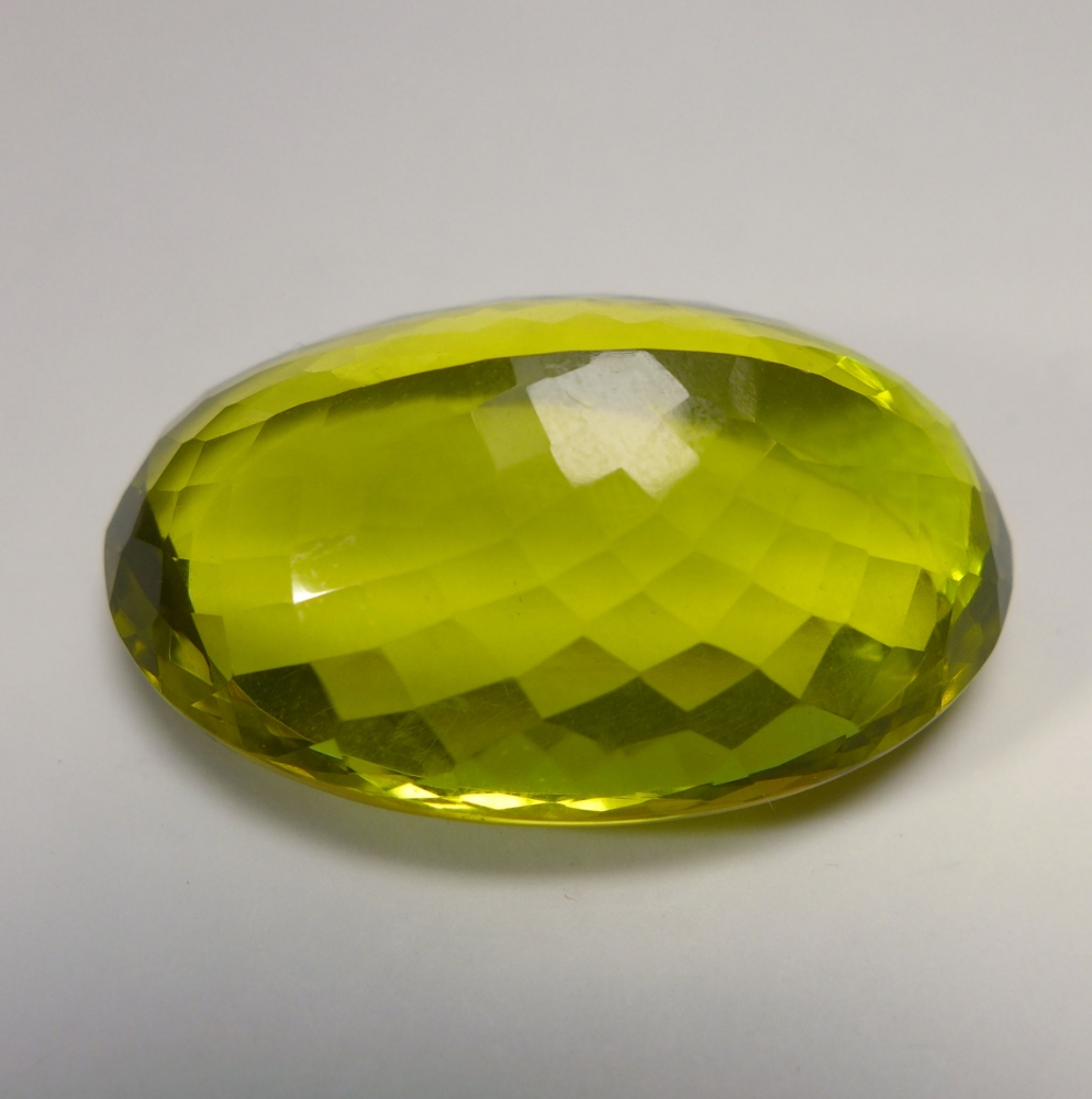 Bild 1 von  49.11 ct VS!  Riesiger ovaler 31 x 21.5 mm Lemon Quarz