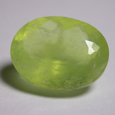 Bild 1 von 5.62 ct. Grüner ovaler facettierter natürl. 10.9 x 6.9 mm Afrika Opal