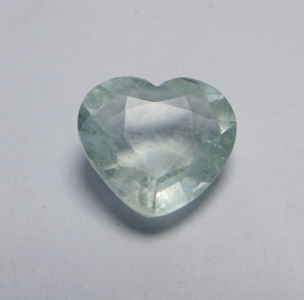 Bild 1 von 3.12 ct. Greenish blue 9.5 x 10.6 mm Aquamarine heart
