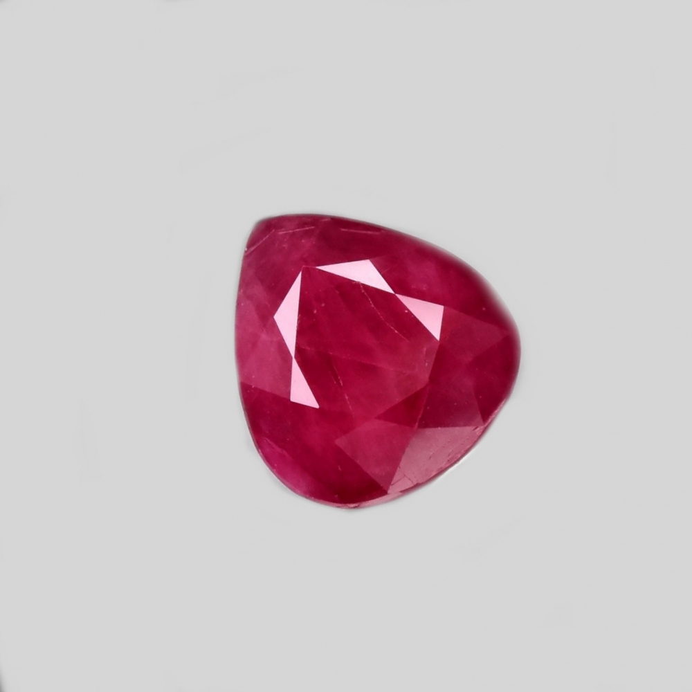 Bild 1 von 1.95 ct. Purplish red oval  7.7 x 7 mm Ruby Pear