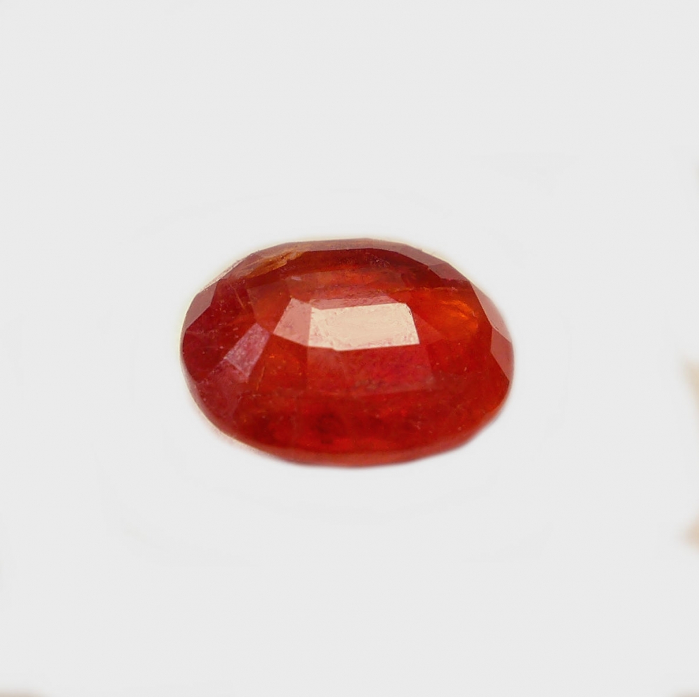 Bild 1 von 2.13 ct. Oranger ovaler 8.5 x 7.5 mm Songea Saphir