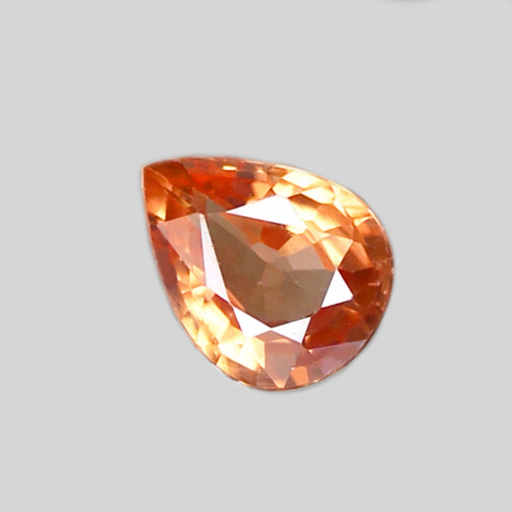 Bild 1 von 1.03 ct. Zarter oranger 7 x 5.5 mm Tansania Zirkon Tropfen