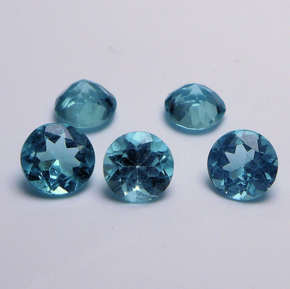 Bild 1 von 1.95 ct! 5 nice round Neon Blue Madagaskar Apatite Gems