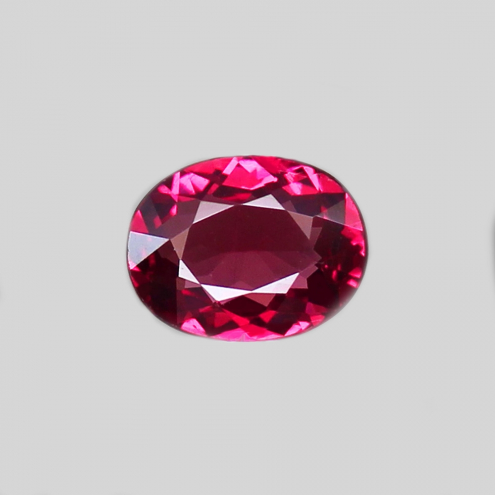 Bild 1 von 1.60ct. Eye clean red purplisch 7.9 x 6.1 mm  Rhodolite Garnet Gemstones