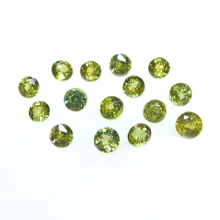 Bild 1 von 1.82 ct. 15 Pieces 2.5 - 2.7 mm Brilliant Cut Demantoid Garnet Gemstones RAR !!