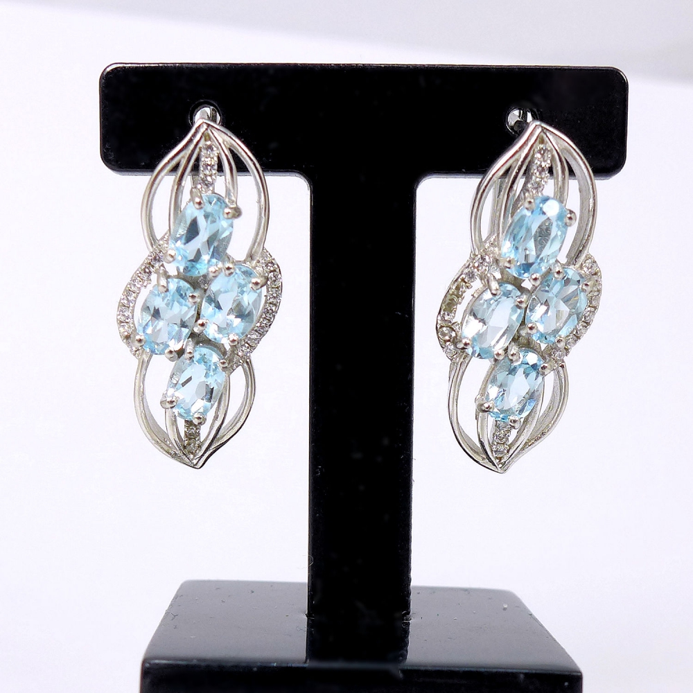 Bild 1 von Fascinating Pair of 925 Silver Earrings with genuine Sky Blue Topaz Gemstones