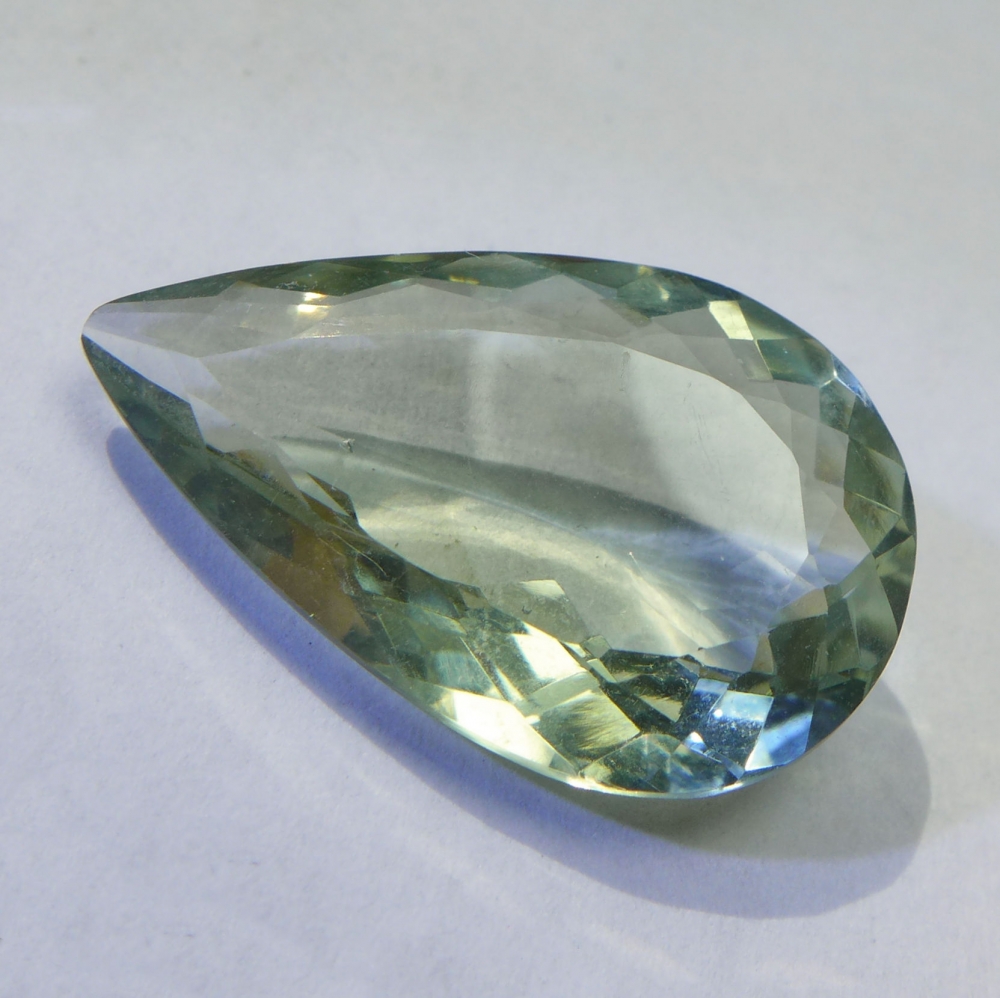 Bild 1 von 14.71 ct. Eye clean 24.4 x 15 mm Brazil Amethyst / Prasiolith Pear