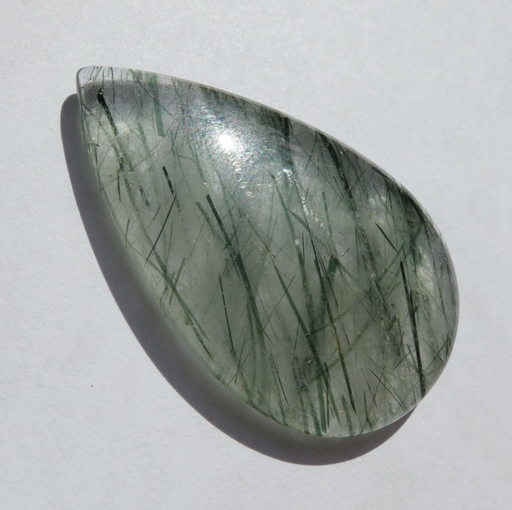 Bild 1 von 43.79 ct ct. Huge 40 x 26 mm Nigeria Prehnit Pear 