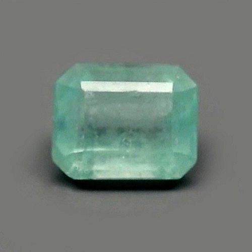 Bild 1 von 0.73 ct Light Green 5 x 3.5 mm Columbia Octagon Emerald