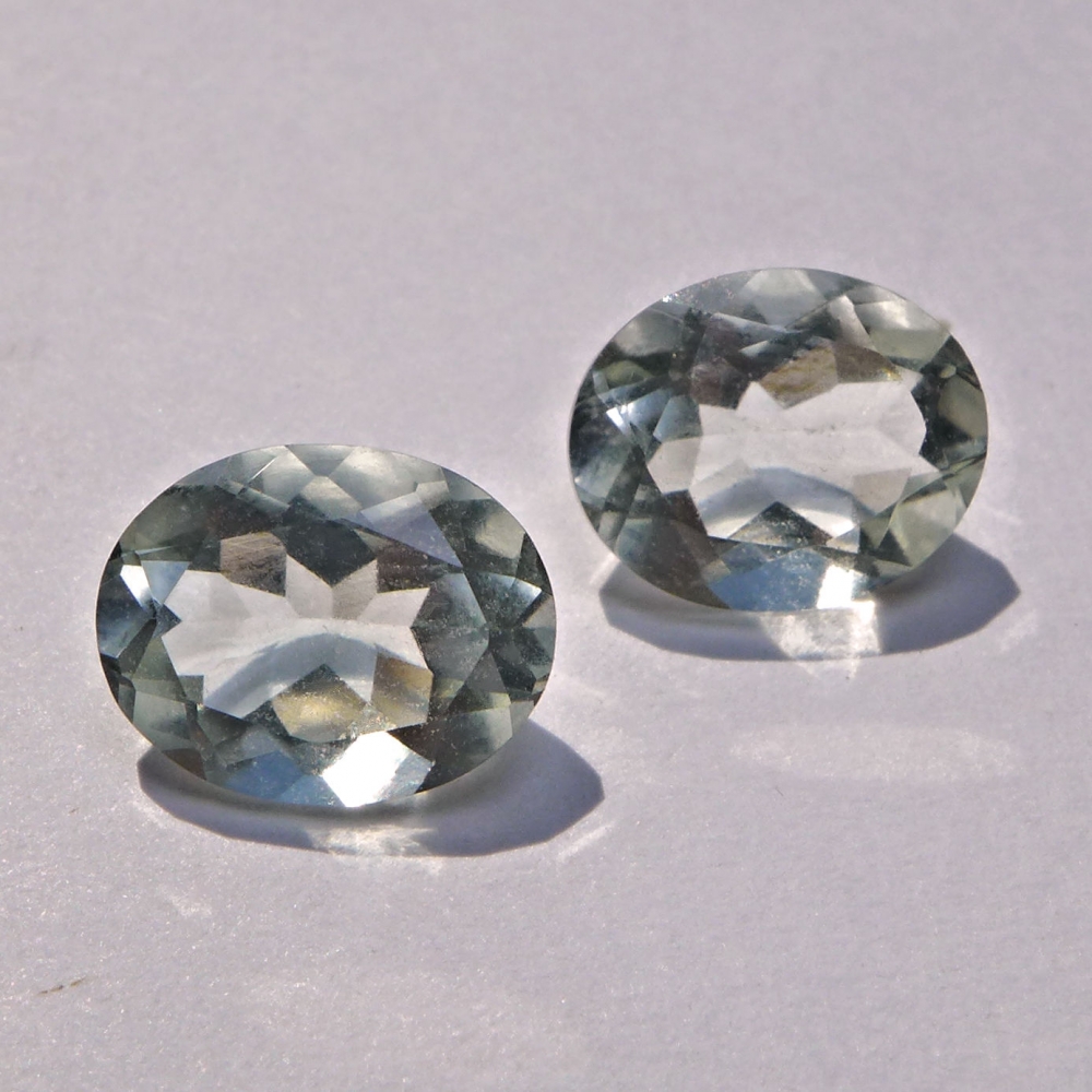 Bild 1 von 4.65 ct Beautiful Pair of oval 10 x 8 mm Brazil Amethyst / Prasiolith Gems