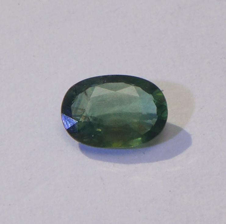 Bild 1 von 1.06 ct. Fine  greenish blue oval 7.6 x 5.3 mm Africa Sapphire