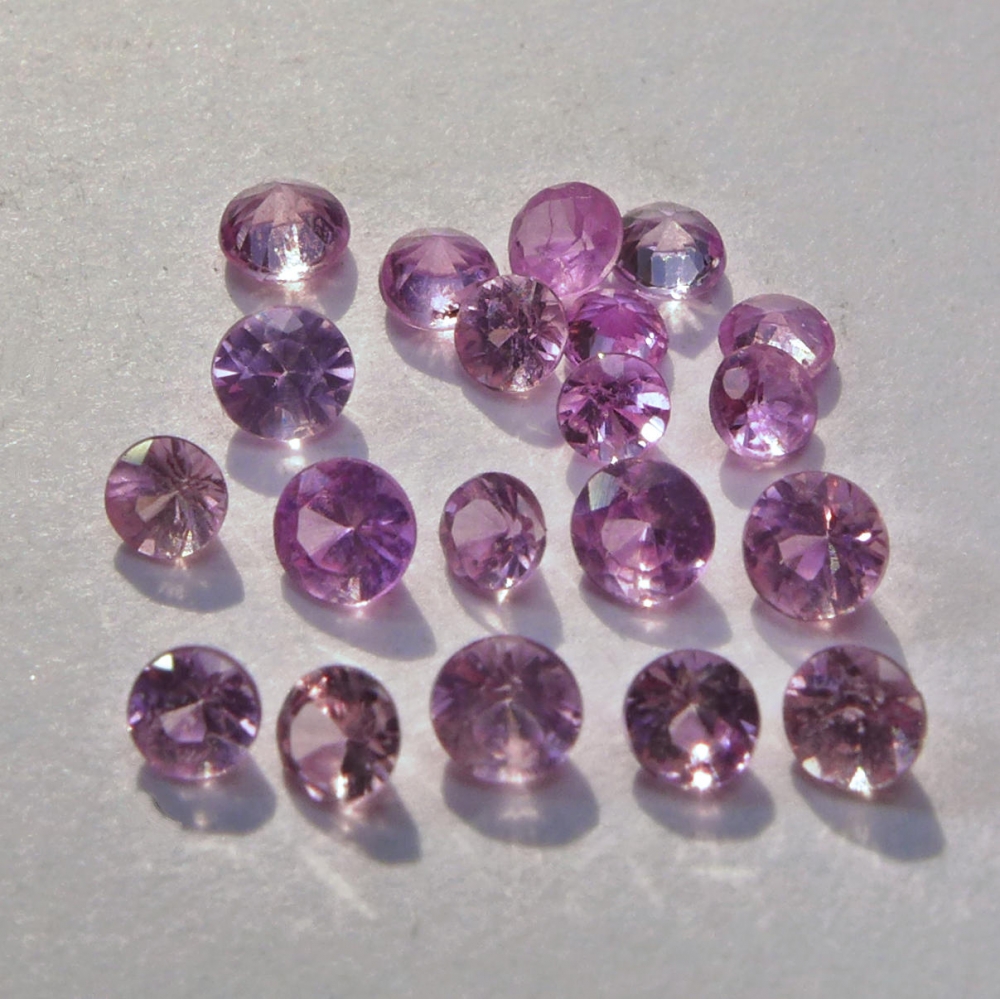 Bild 1 von 1.73 ct . 20 Stück rosa runde 2.2 bis 2.8 mm Madagaskar Saphire