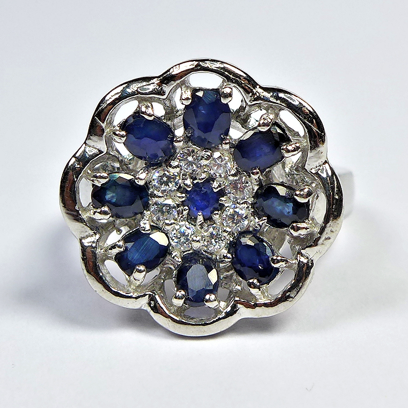 Bild 1 von 925 Silver Ring with dark Blue Africa Sapphire Gemstones, SZ 7 (Ø 17.5 mm)