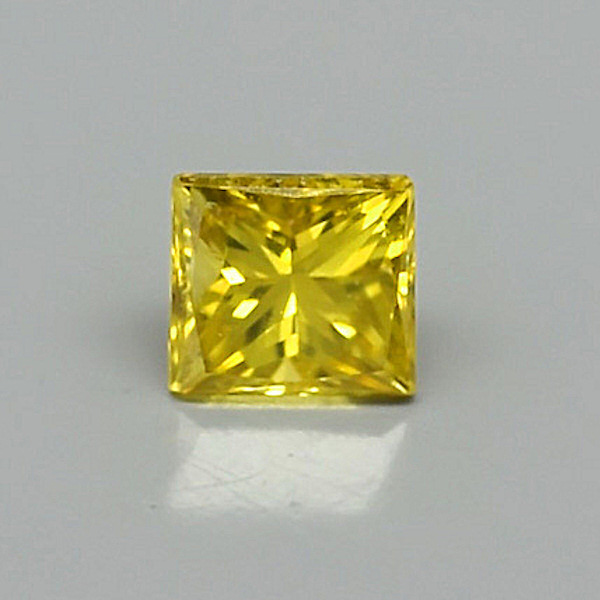 Bild 1 von 0.11 ct Fine Fancy Yellow 2.7 mm Africa Cardigan / Princess Diamond, SI-1