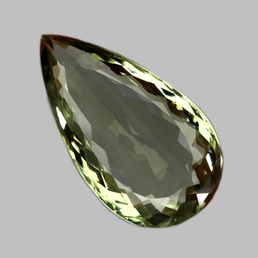 Bild 1 von 32.47 ct. Eye clean 32 x 18 mm Brazil Amethyst / Prasiolith Pear