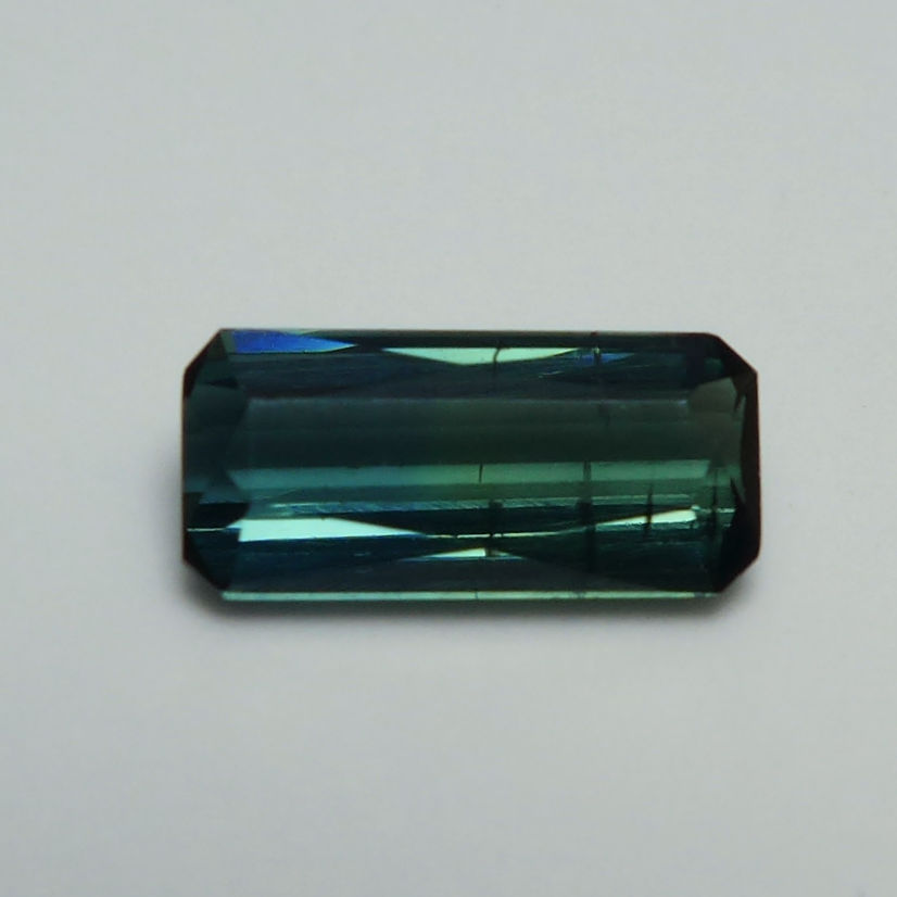 Bild 1 von 1.16 ct. Natürlicher bläulich grüner 9.7 x 4.5 mm Indigolith Turmalin