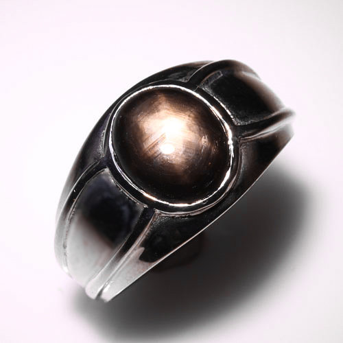 Bild 1 von 925 Silver ring with genuine Black Star Star Sapphire, SZ 8.75 (Ø 18.8 mm)