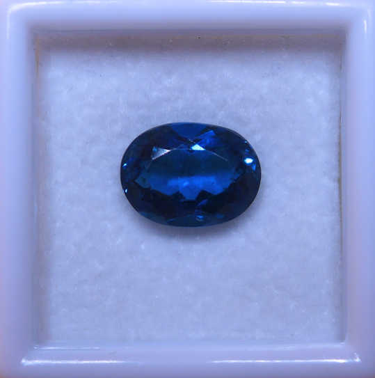 Bild 1 von 3.94ct. VVS! Bezaubernder ovaler 10.9 x 8.1 mm London Blue Topas