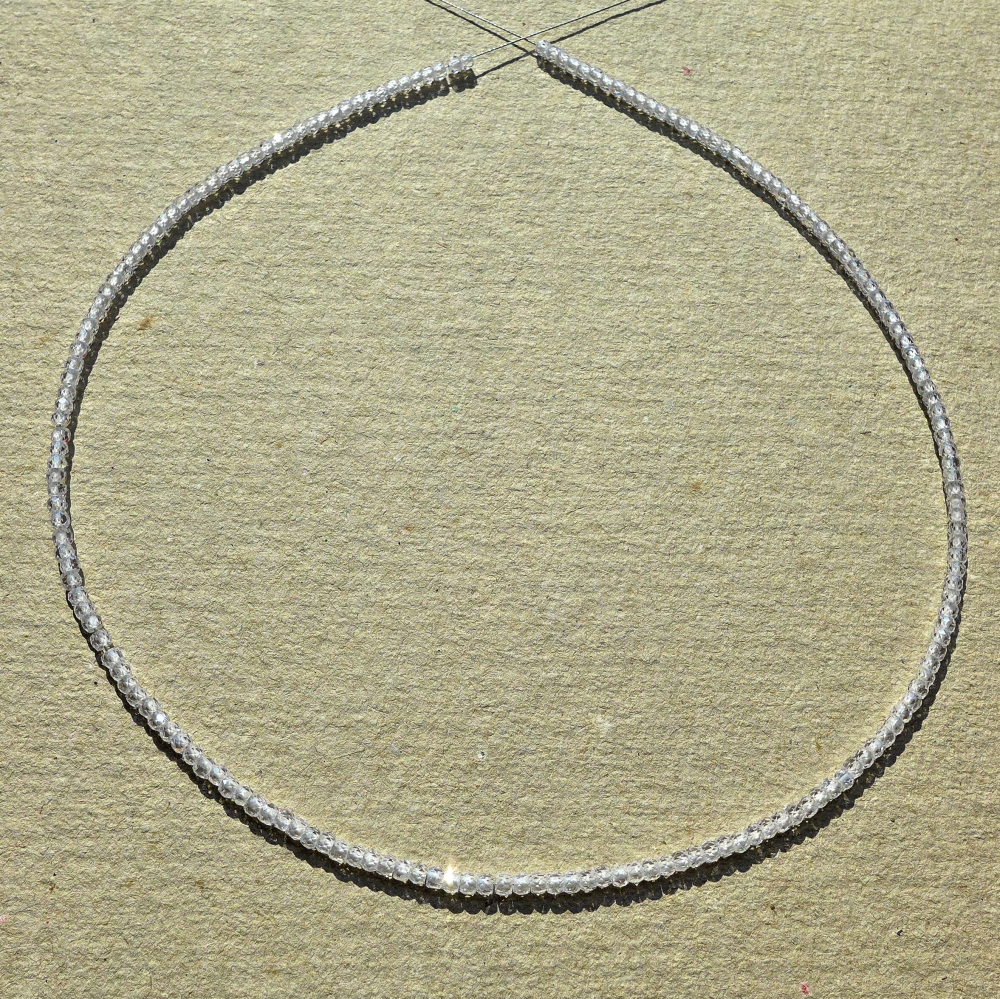 Bild 1 von Withe Saphire string 70 ct with circular disks Ø 3 mm 42 cm length