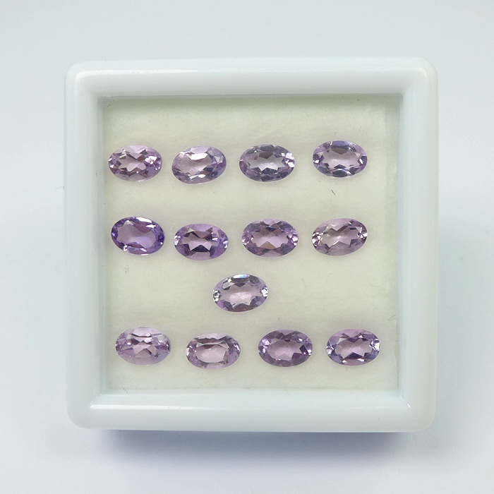 Bild 1 von 5.30 ct. VS / VVS! 13 pieces oval violet 6 x 4 mm Brazil Amethyst Gems