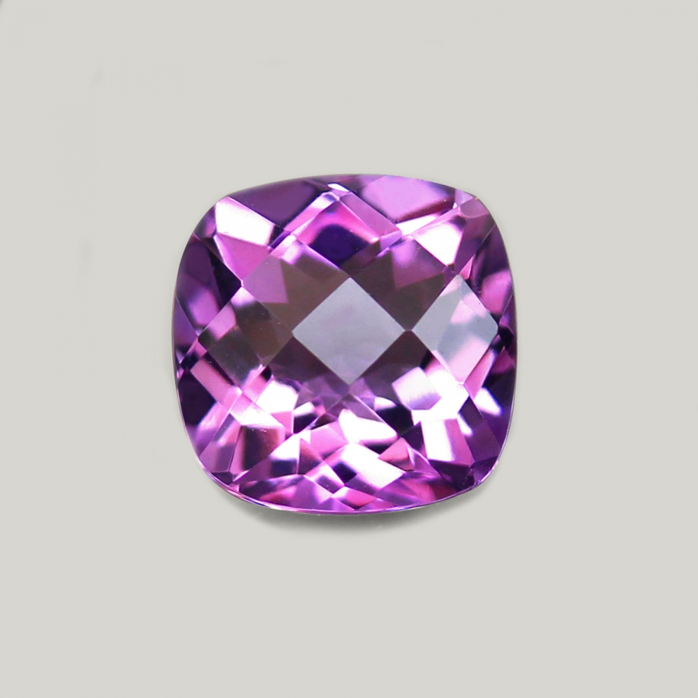 Bild 1 von 5.90 ct VVS! Purple 11 x 11 mm Uruquay Cushion Amethyst