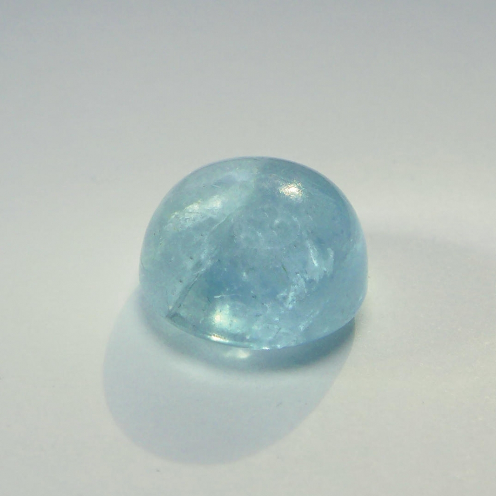 Bild 1 von 4.59 ct. Round blue 9.8 mm Brasilian Aquamarine
