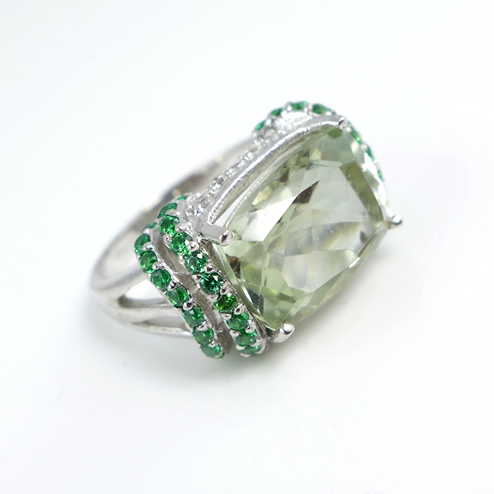 Bild 1 von  Glamorous 925 Silver ring with green Brazil Amethyst SZ 6.5 (Ø17 mm)
