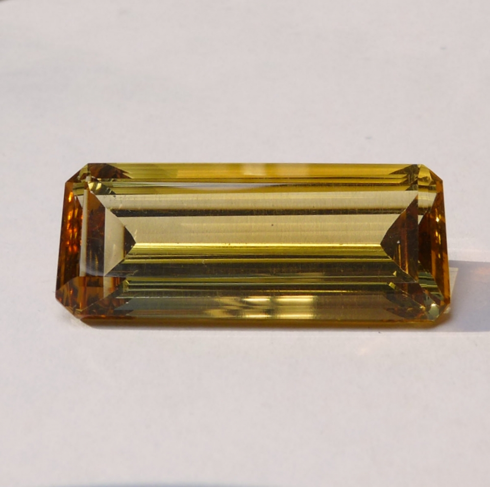 Bild 1 von 19.44 ct. VVS! Golden yellow 27 x 11.3 mm Oktagon Citrine