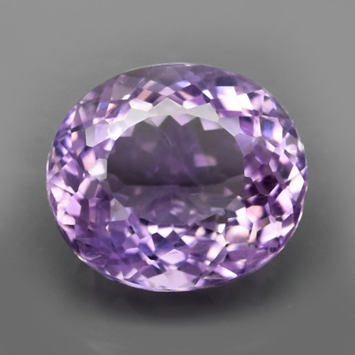 Bild 1 von 8.05 ct Oval 13.4 x 11.7 mm Light Purple Brazil Amethyst
