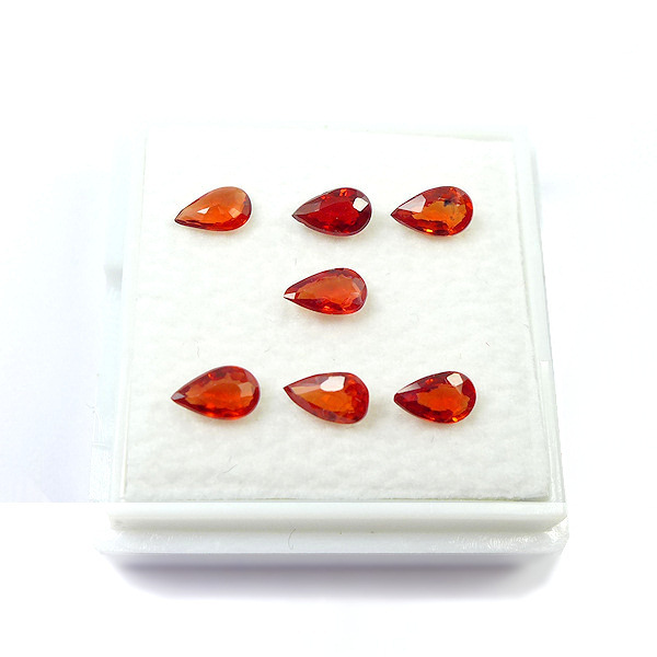 Bild 1 von 1.70 ct. 7 pcs Top Orange Pear Facet Tanzania Sapphire Gems