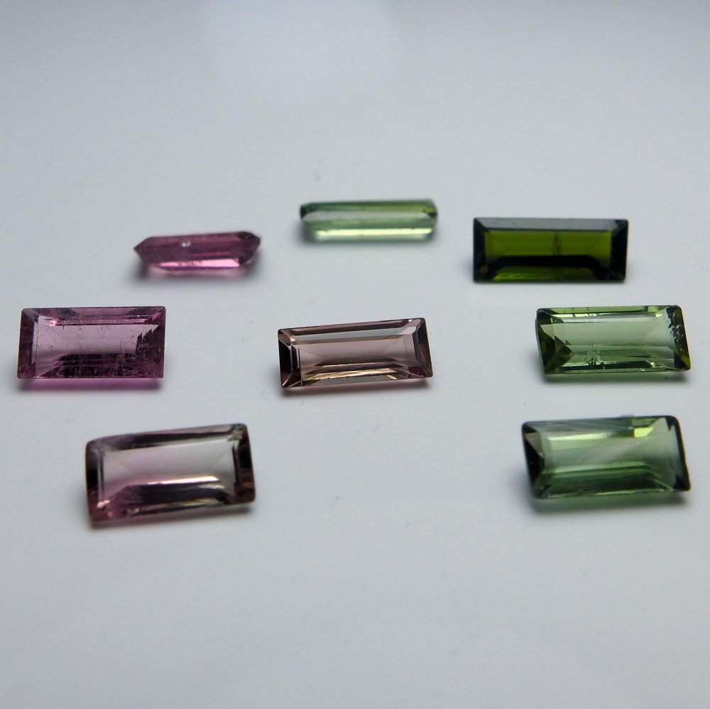 Bild 1 von 2.90 ct 8Stück unbehandelte Fancy Color Nigeria Baguette Turmalin