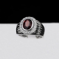 Stilvoller 925 Silber Ring mit Dunkelrotem Afrika Rhodolith Granat GR 58,5